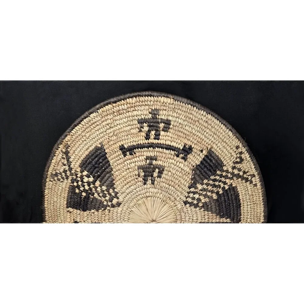 Handwoven Coil Flat Plate Basket Southwestern Native American Style Art 14.5